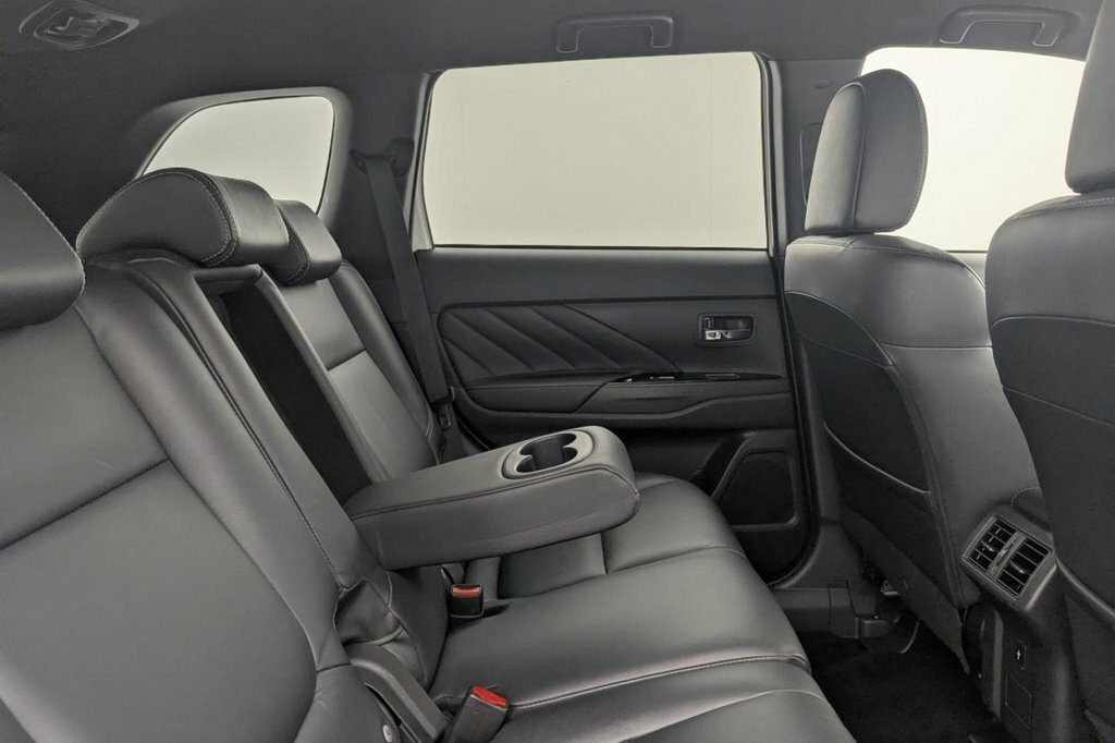 Mitsubishi Outlander 2.4 Phev Dynamic Estate White #14