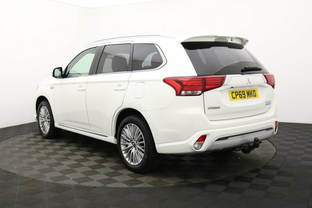 Mitsubishi Outlander 2.4L 4H White #6