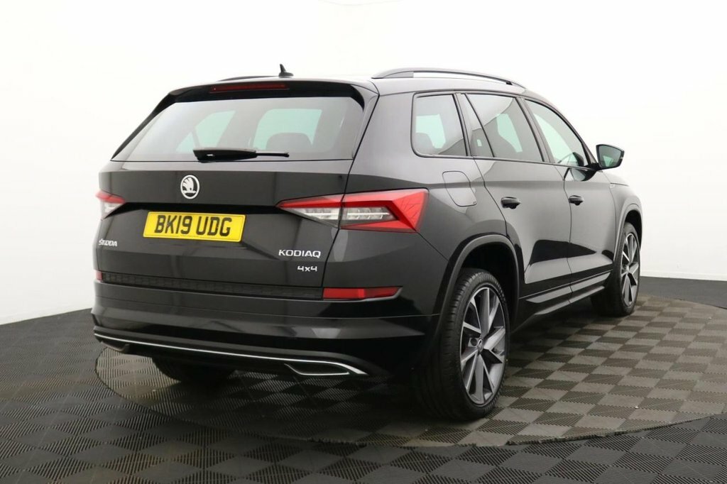 Skoda Kodiaq 1.5L Sportline Black #4