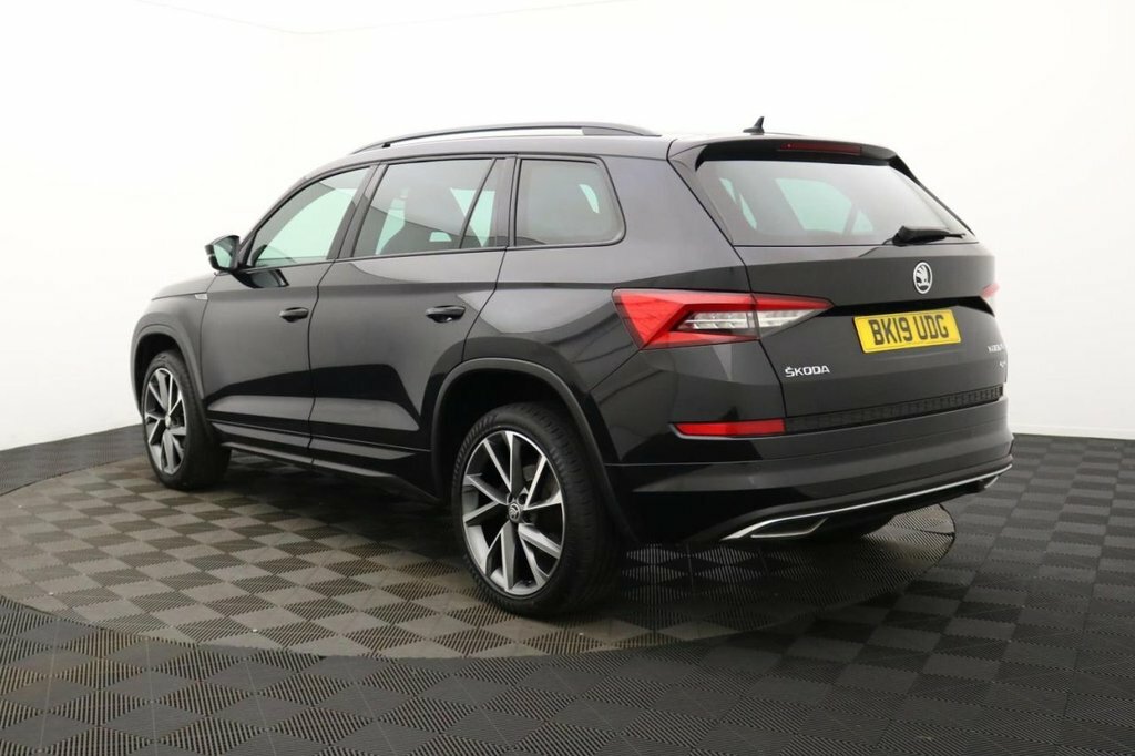 Skoda Kodiaq 1.5L Sportline Black #6