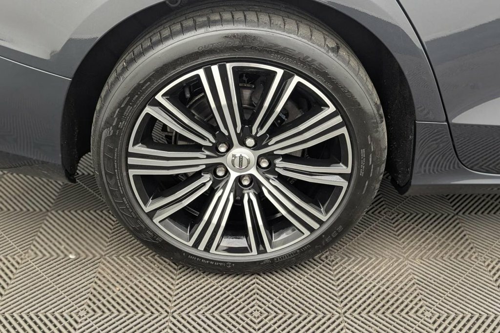 Volvo V60 D3 R-design Nav Ulez White #51