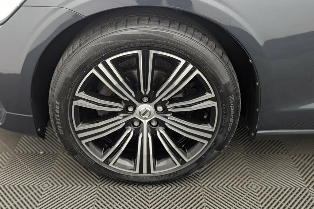 Volvo V60 D3 R-design Nav Ulez White #52