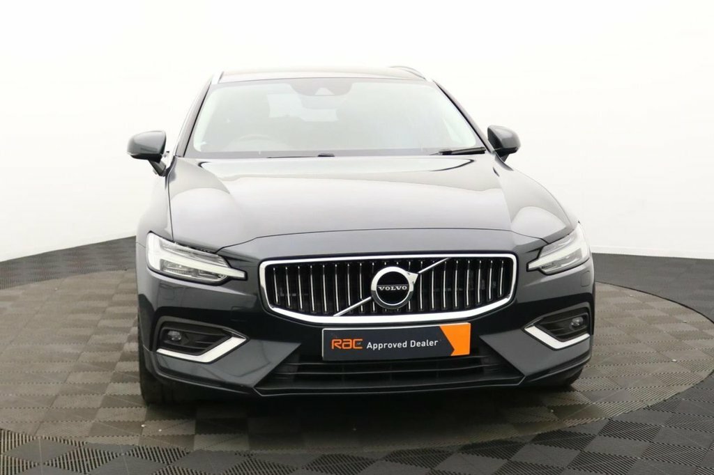 Volvo V60 D3 R-design Nav Ulez White #9