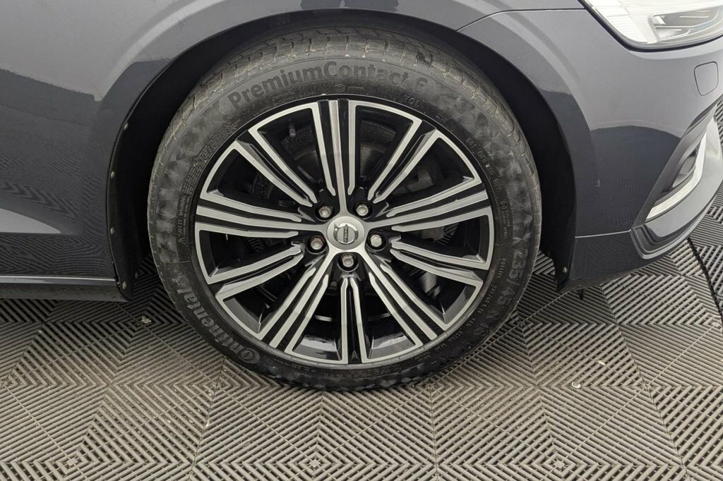 Volvo V60 D3 R-design Nav Ulez White #50
