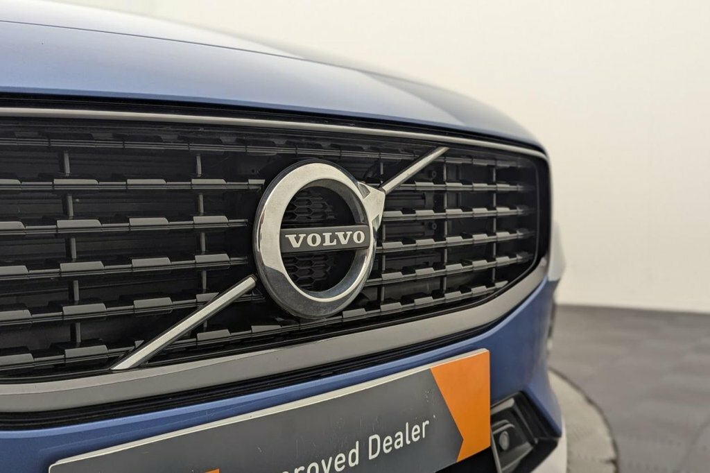 Volvo S60 B5 R-design Black #39