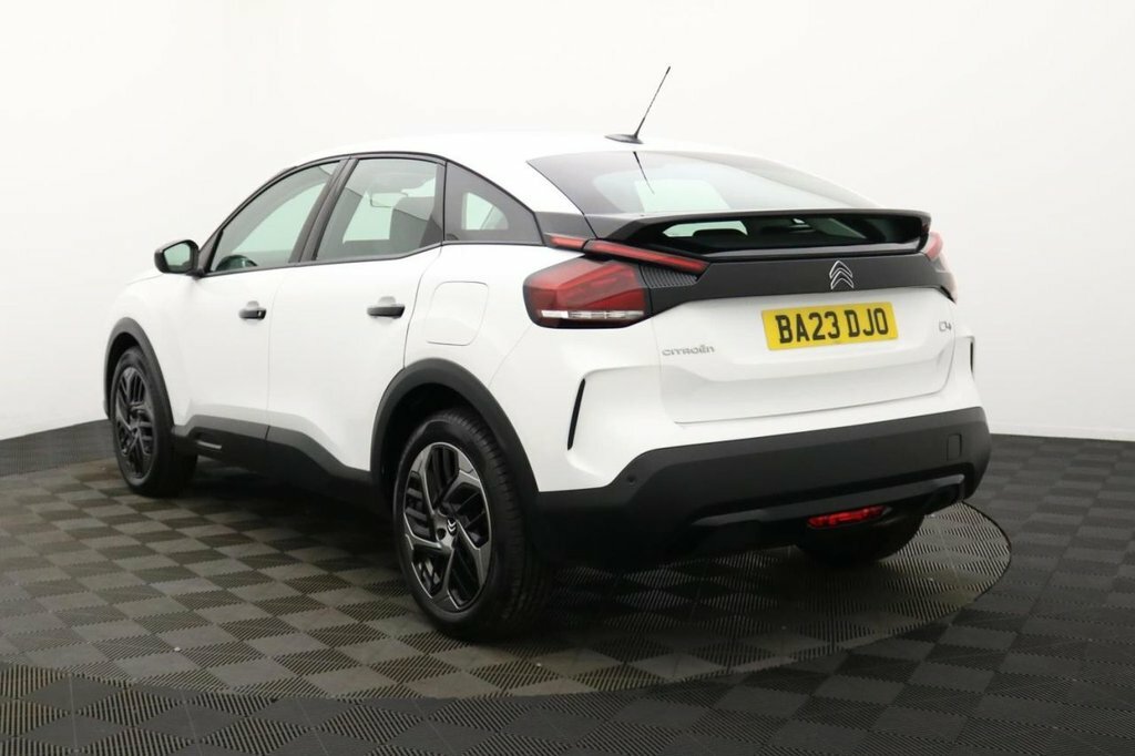 Citroen C4 1.2L Sense White #6