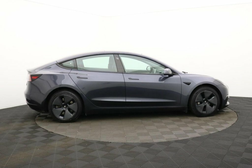 Tesla Model 3 Saloon Grey #2