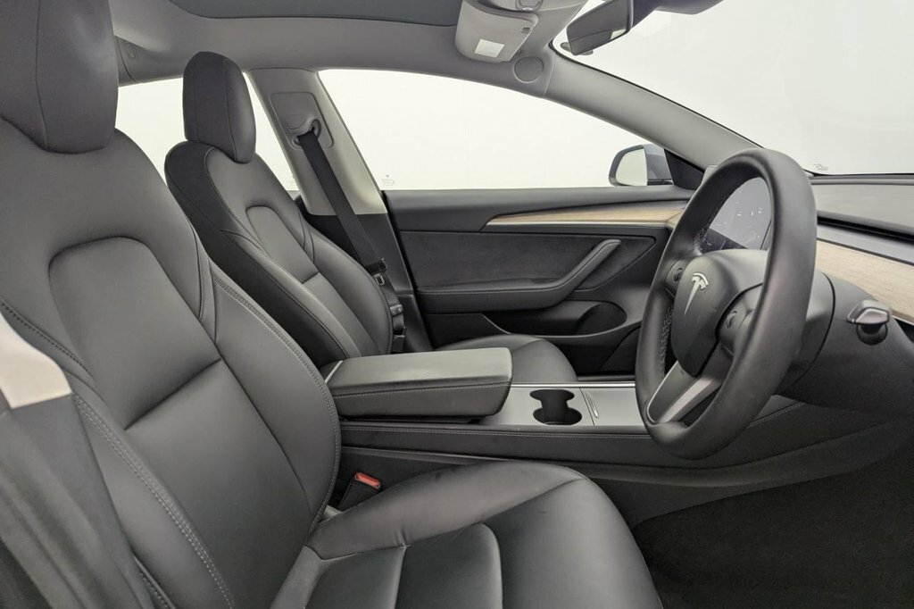 Tesla Model 3 Saloon Grey #3