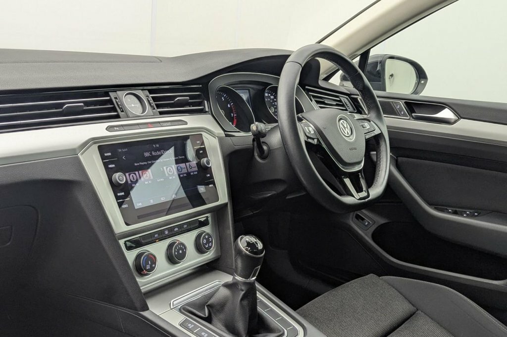 Volkswagen Passat Passat Gte Grey #22