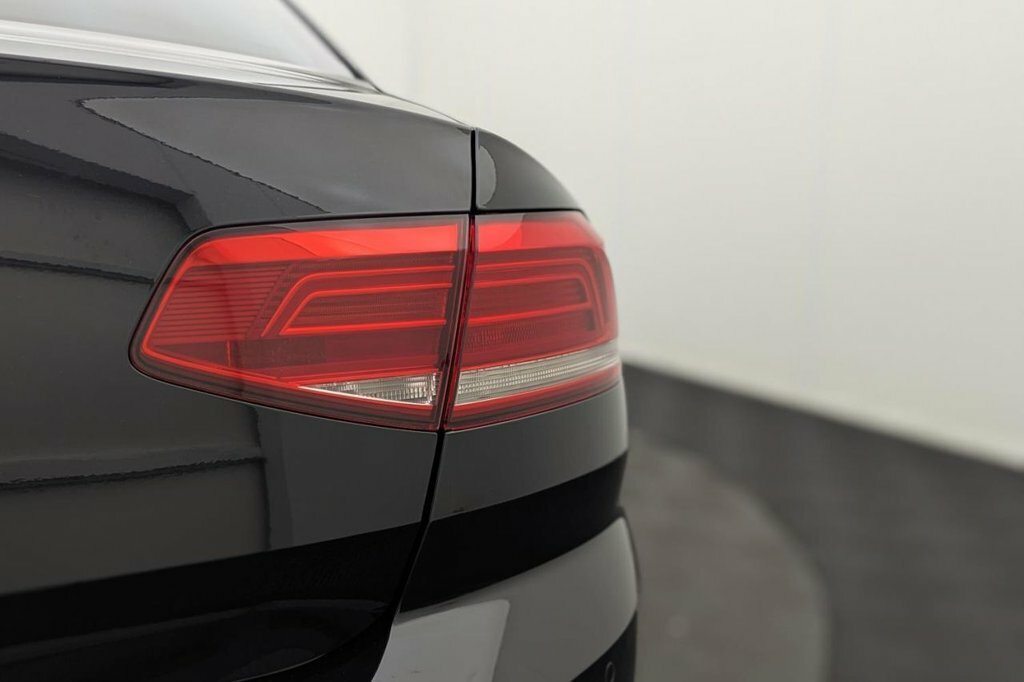 Volkswagen Passat Passat Gte Grey #42