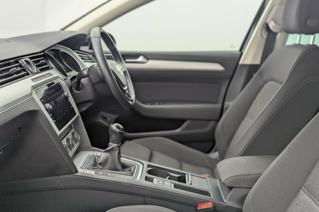 Volkswagen Passat Passat Gte Grey #21