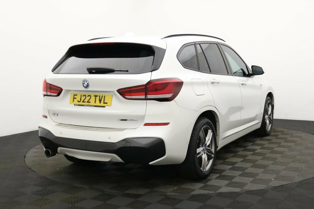 BMW X1 1.5L M Sport White #4