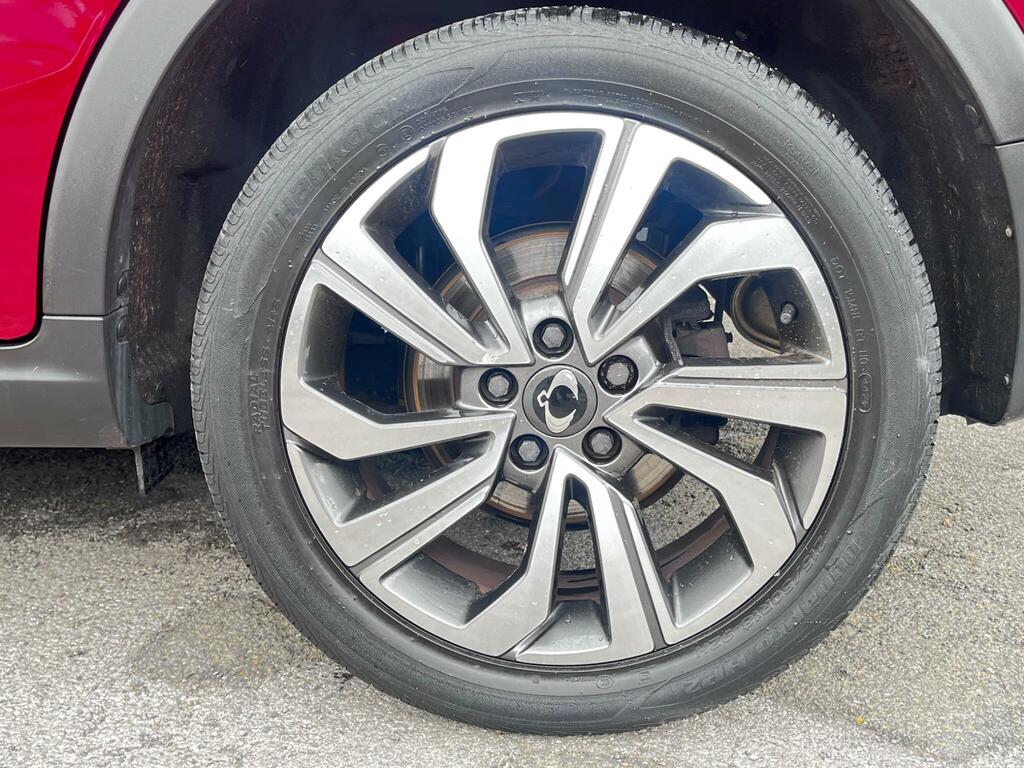 SsangYong Tivoli Hatchback Blue #7