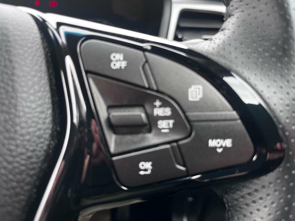 SsangYong Tivoli Hatchback Blue #15