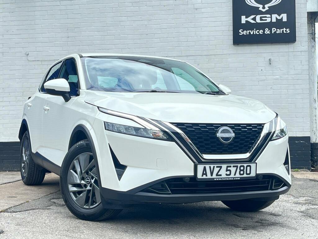 Nissan Qashqai 1.3 Dig-t Mhev Acenta Premium Euro 6 Ss White