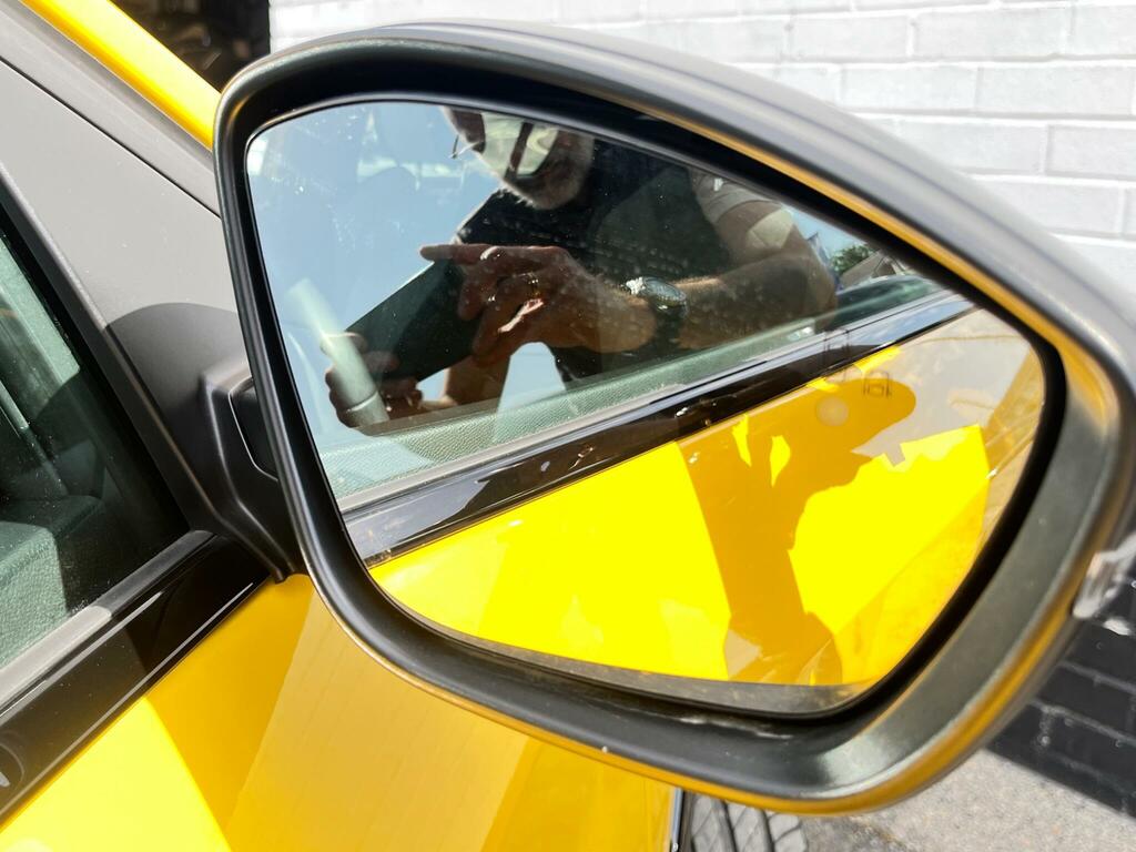 Peugeot 208 1.2 Puretech Gt Premium Euro 6 Ss Yellow #5