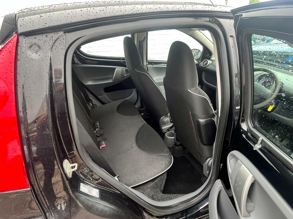 Peugeot 107 Hatchback 1.0 Verve 2009 Orange #8