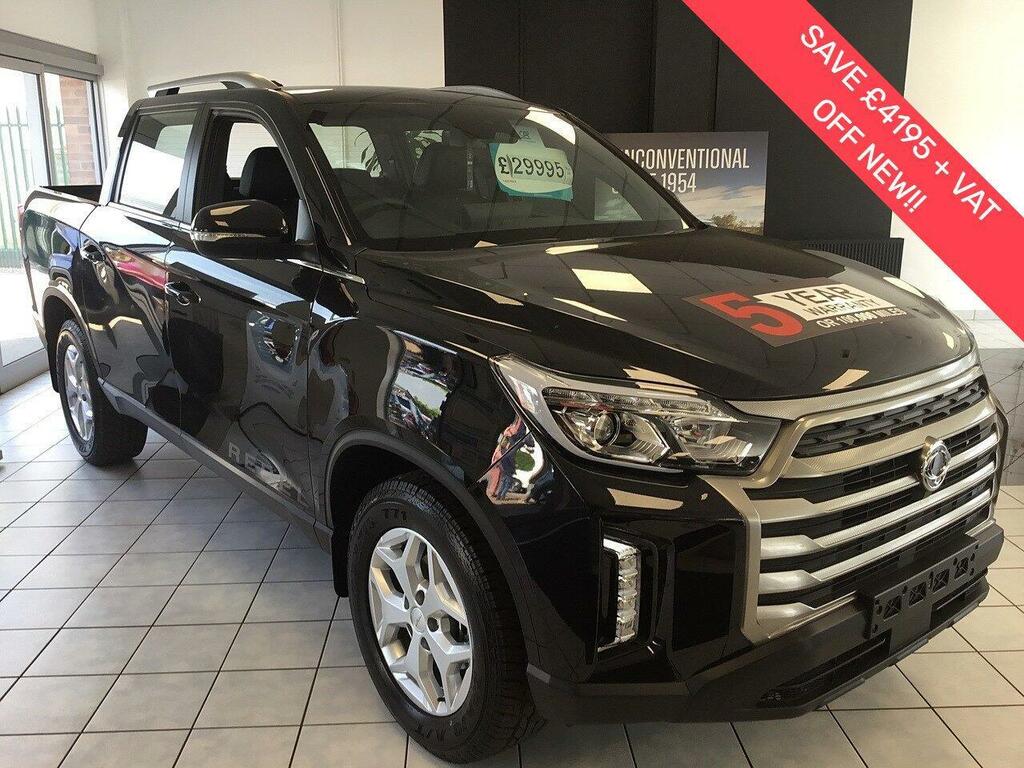 SsangYong Musso 2.2D Rebel Pickup Double Cab 4Wd E Black