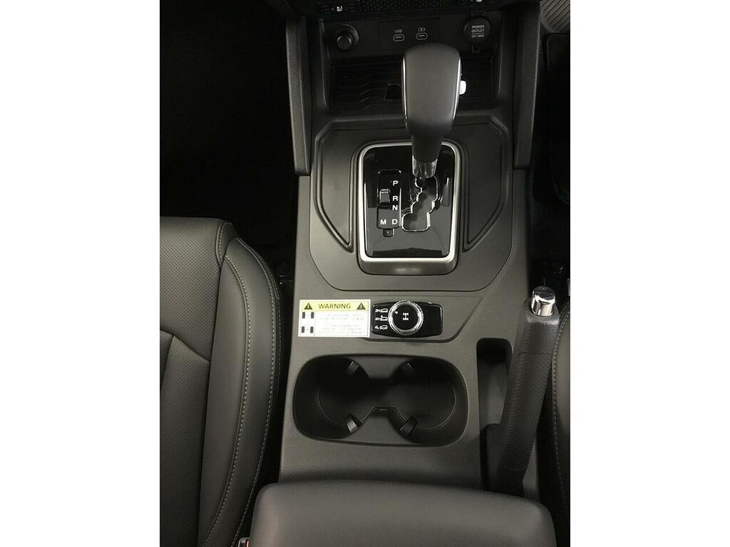 SsangYong Musso 2.2 Saracen 179 Bhp Grey #24