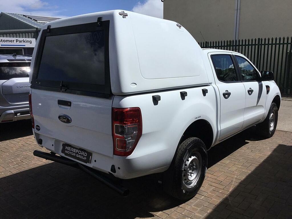 Ford Ranger 2.2 Tdci Xlt Super Pickup Extended Cab White #2