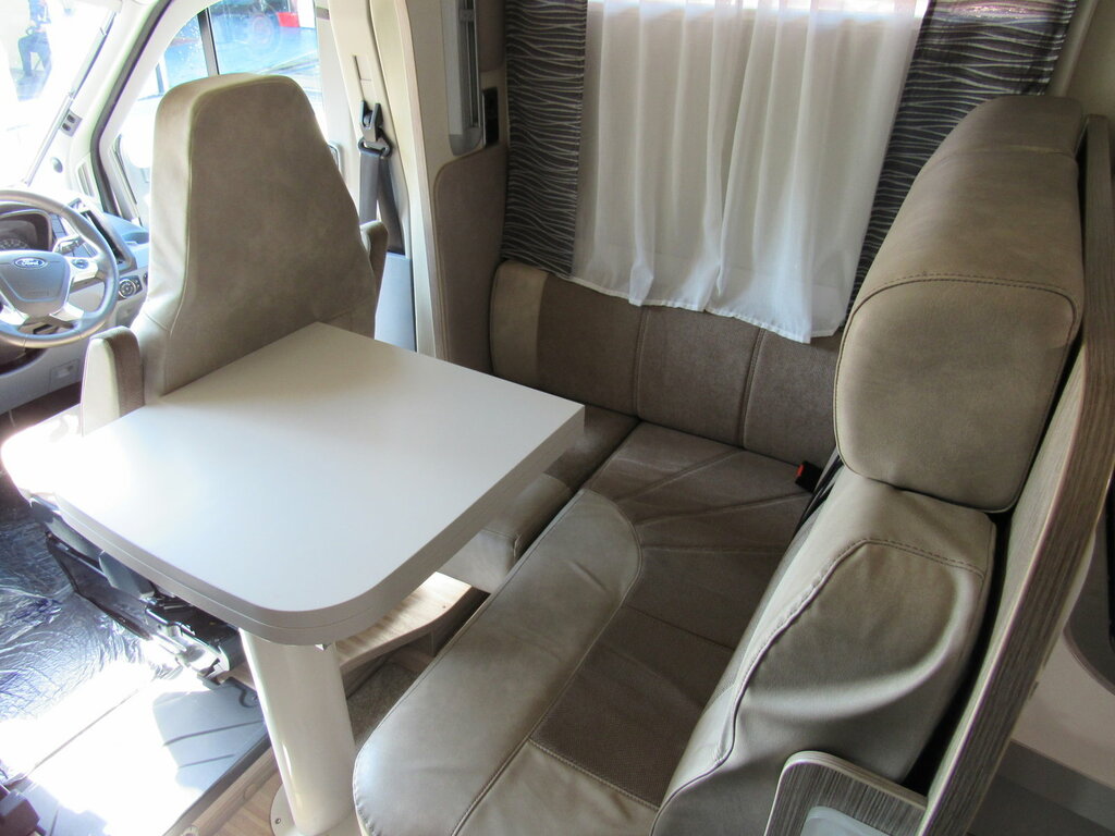 Ford 1.5 Ecoblue 120 St-line #13