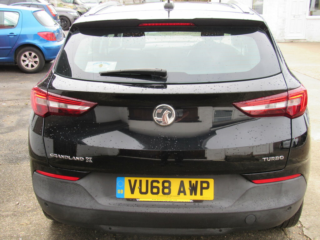 Vauxhall Grandland X Se Turbo S S Black #4