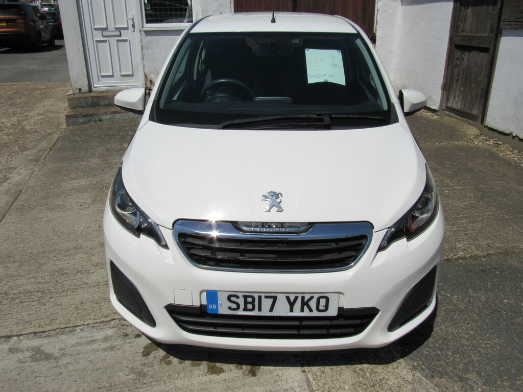 Peugeot 108 Active 1.0Lt With Only 41 500 Miles White