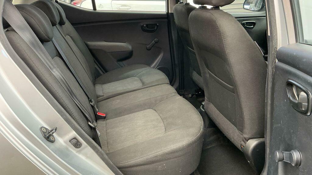 Hyundai I10 Hatchback Silver #12