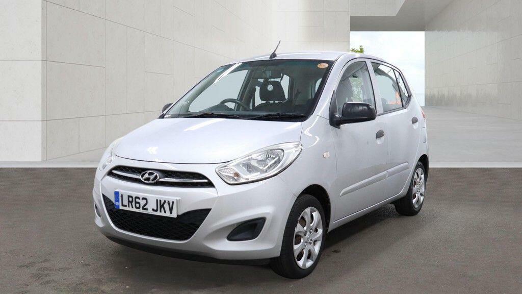 Hyundai I10 Classic Silver #2