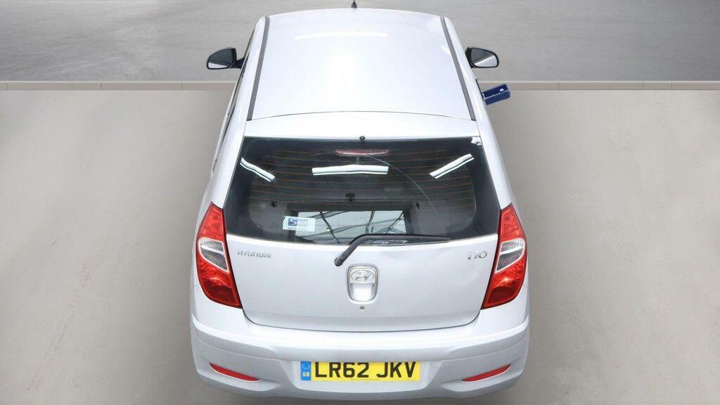 Hyundai I10 Classic Silver #6