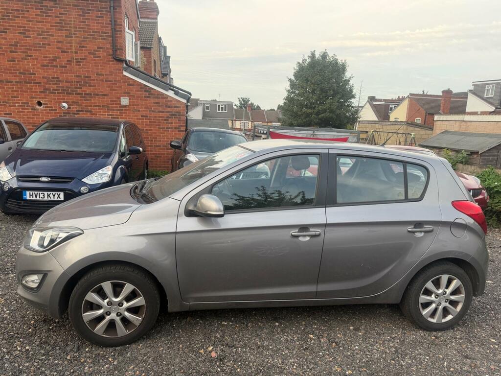 Hyundai I20 1.2 Style Euro 5 White #8