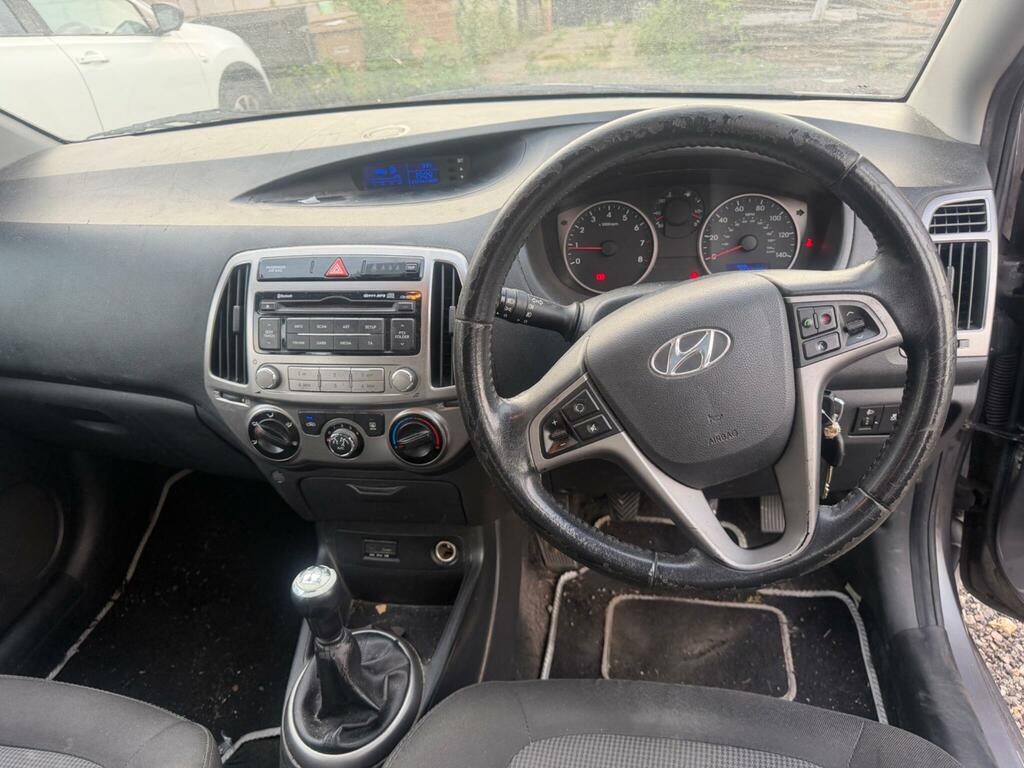 Hyundai I20 1.2 Style Euro 5 White #10