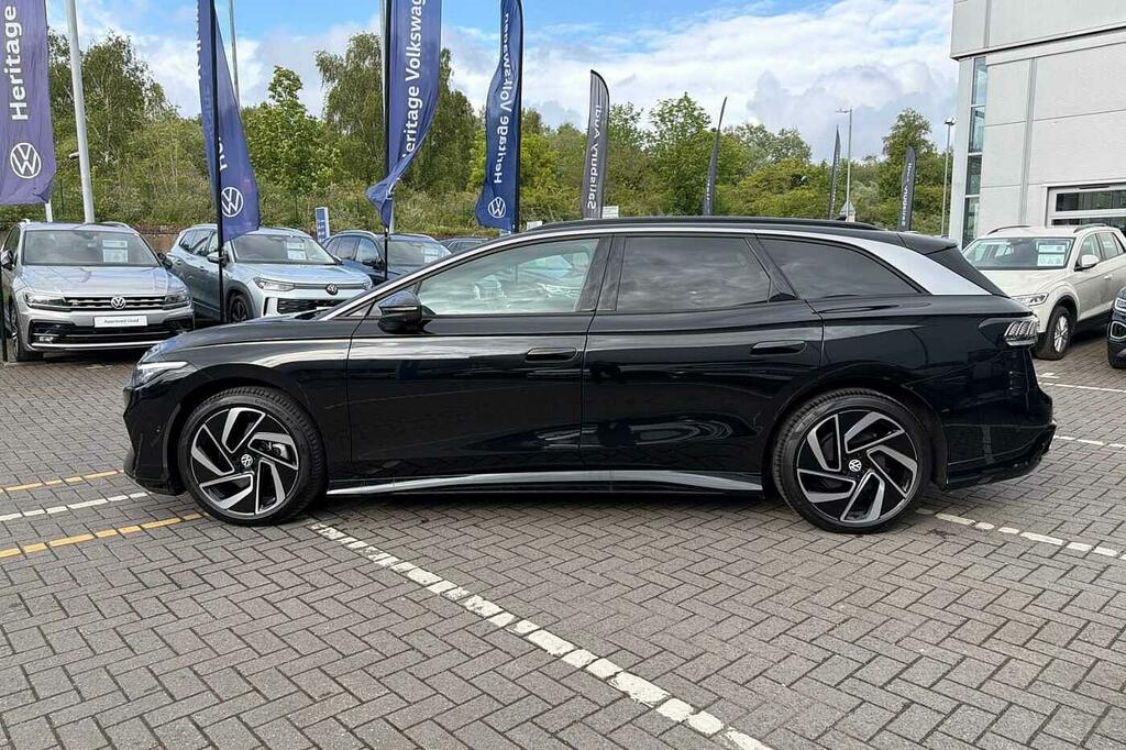 Volkswagen ID.7 210Kw Match Pro S Plus 86Kwh KM75PTX Black #4