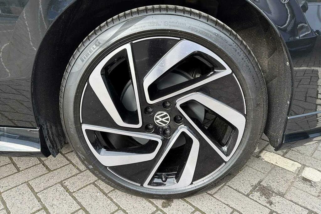 Volkswagen ID.7 210Kw Match Pro S Plus 86Kwh KM75PTX Black #5
