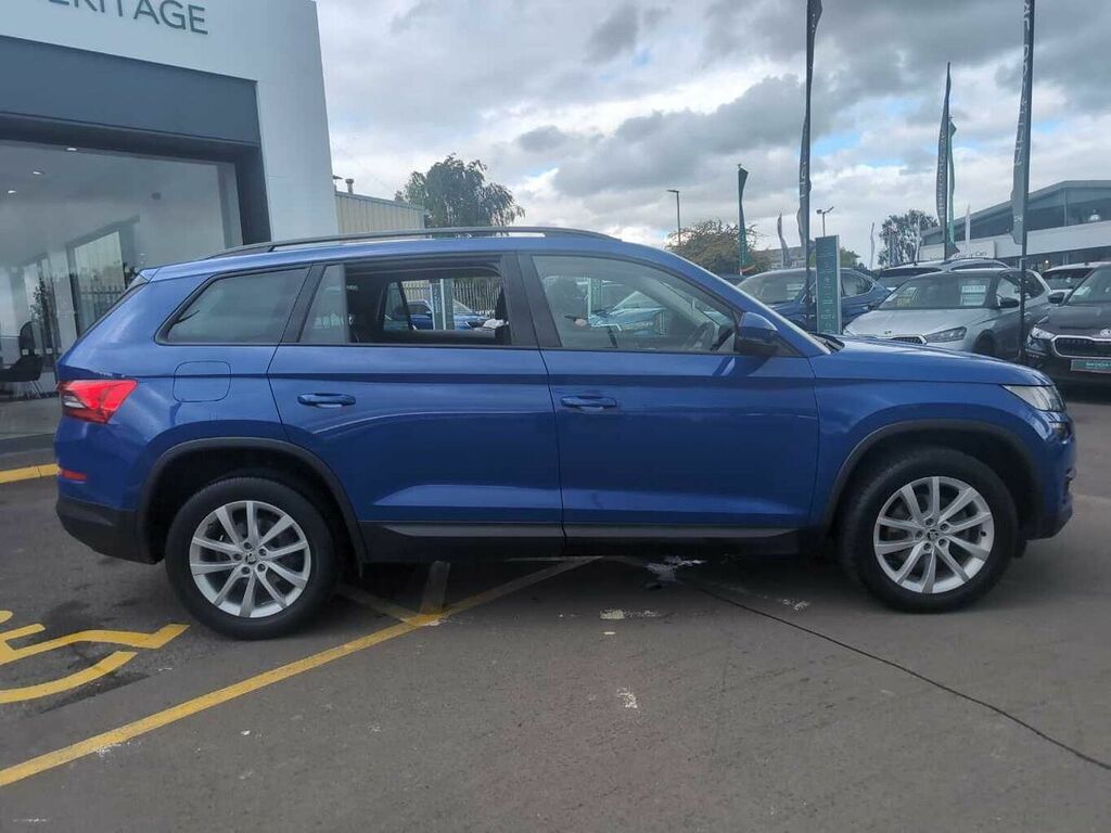 Skoda Kodiaq 2.0 Tdi Se Dsg AF69RFL Blue #4