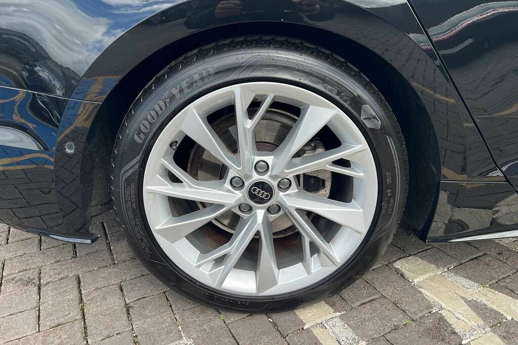 Audi A5 Sport 35 Tfsi 150 Ps S Tronic CU24UCP Black #5