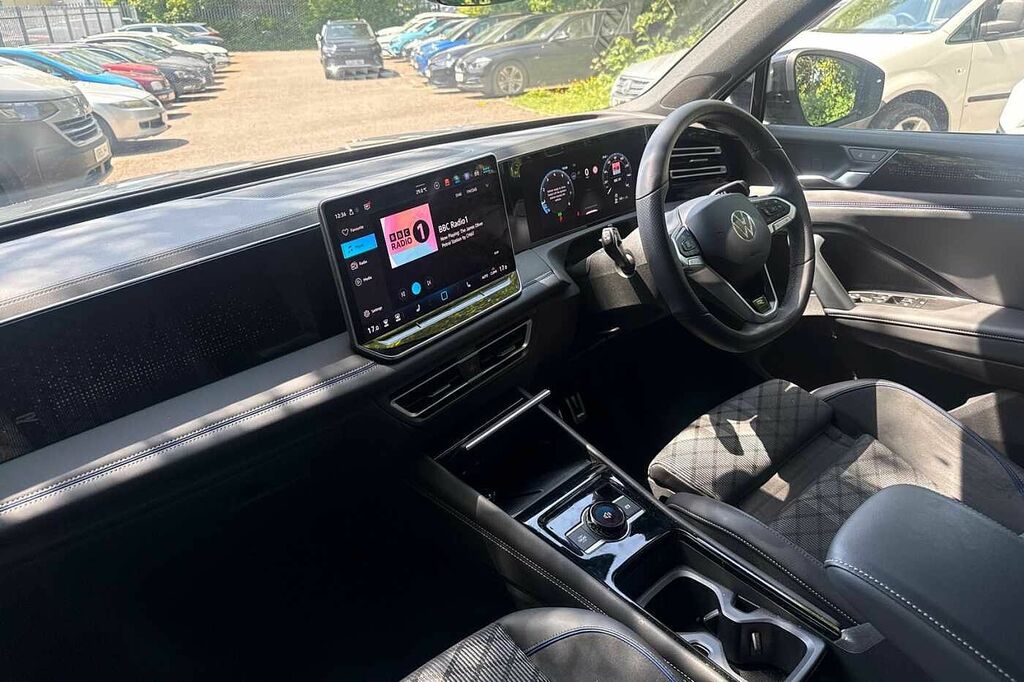 Volkswagen Tiguan 2.0 Tsi 265 4Motion Black Edition Dsg HJ75JUE Grey #2