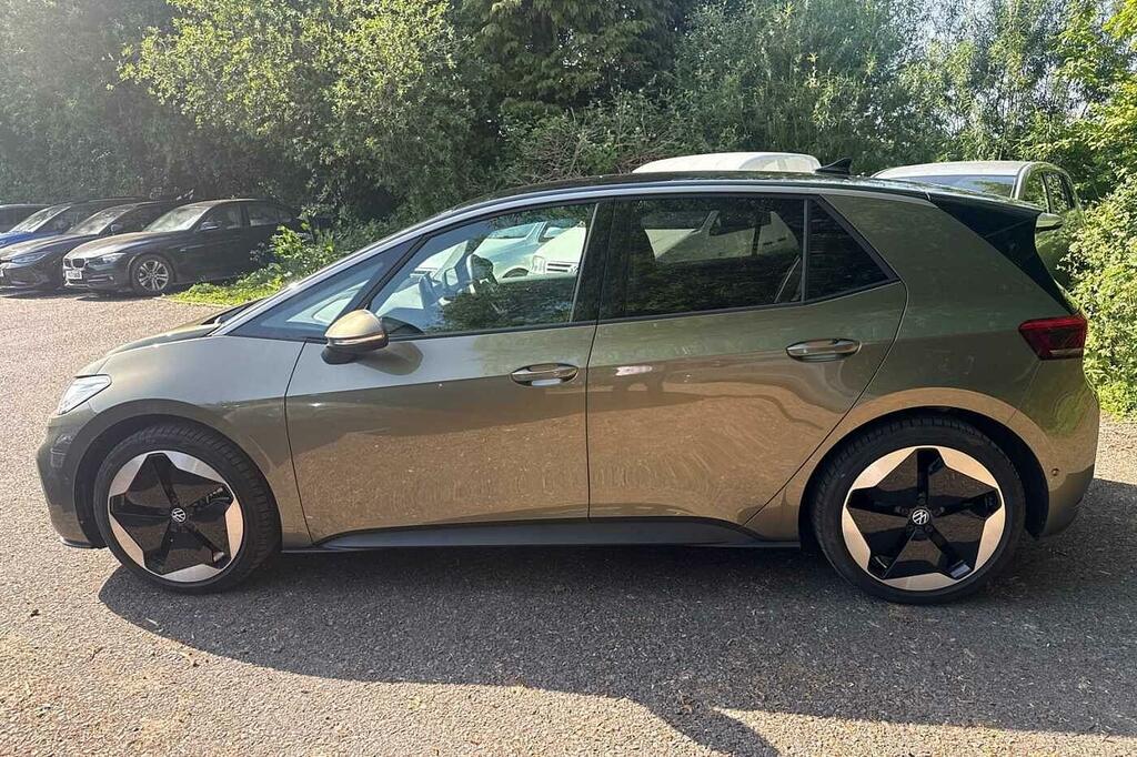 Volkswagen ID.3 150Kw Match Pro S 79Kwh 5 Seats HJ26WUD Green #4