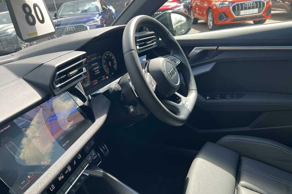 Audi A3 Black Edition 35 Tfsi 150 Ps S Tronic HJ25UPY White #2