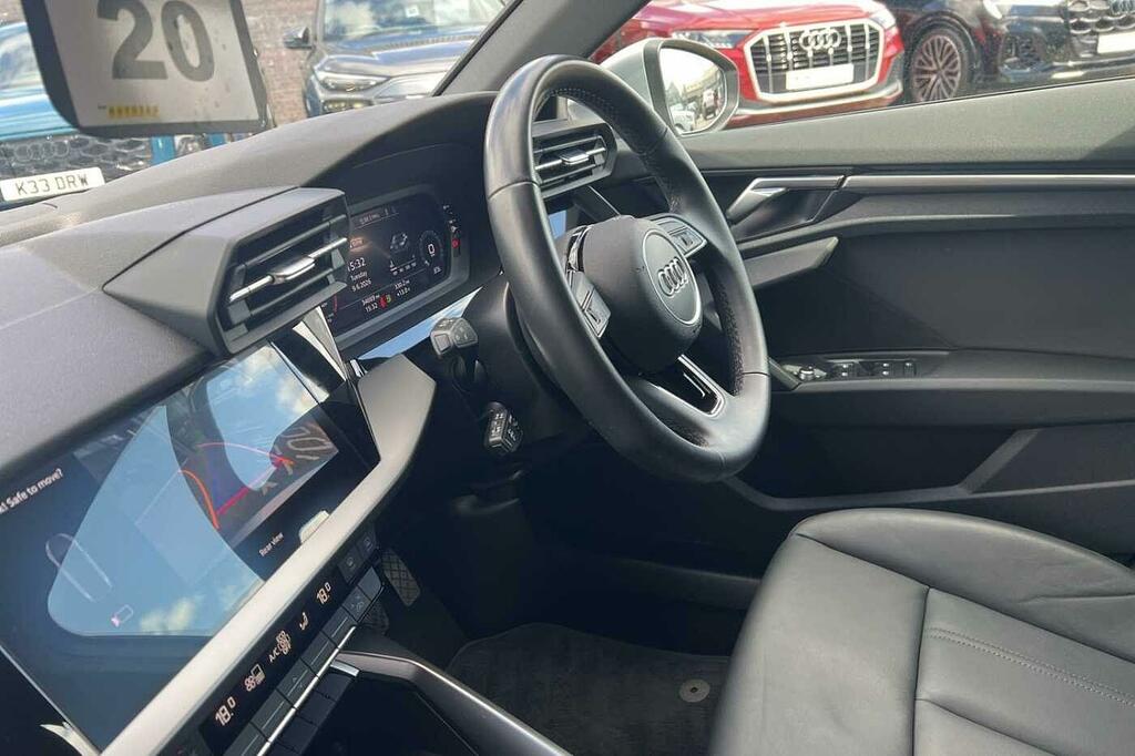 Audi A3 Sport 35 Tfsi 150 Ps 6-Speed HG72JYU Silver #2