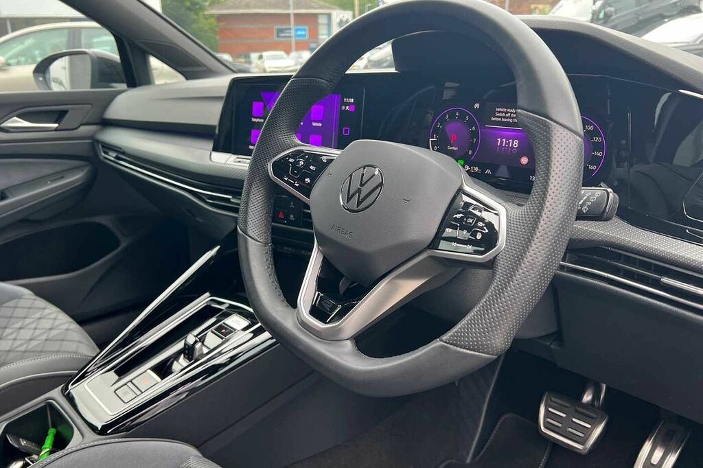 Volkswagen Golf 1.5 Etsi 150 R-line Dsg HG24XVU Black #6