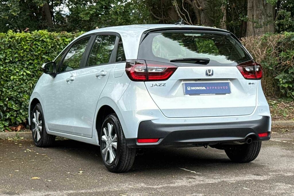 Honda Jazz 1.5 I-mmd Hybrid Elegance Ecvt White #3