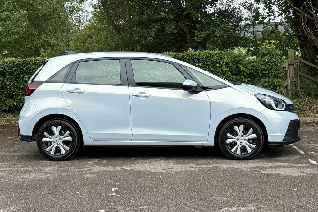 Honda Jazz 1.5 I-mmd Hybrid Elegance Ecvt White #5