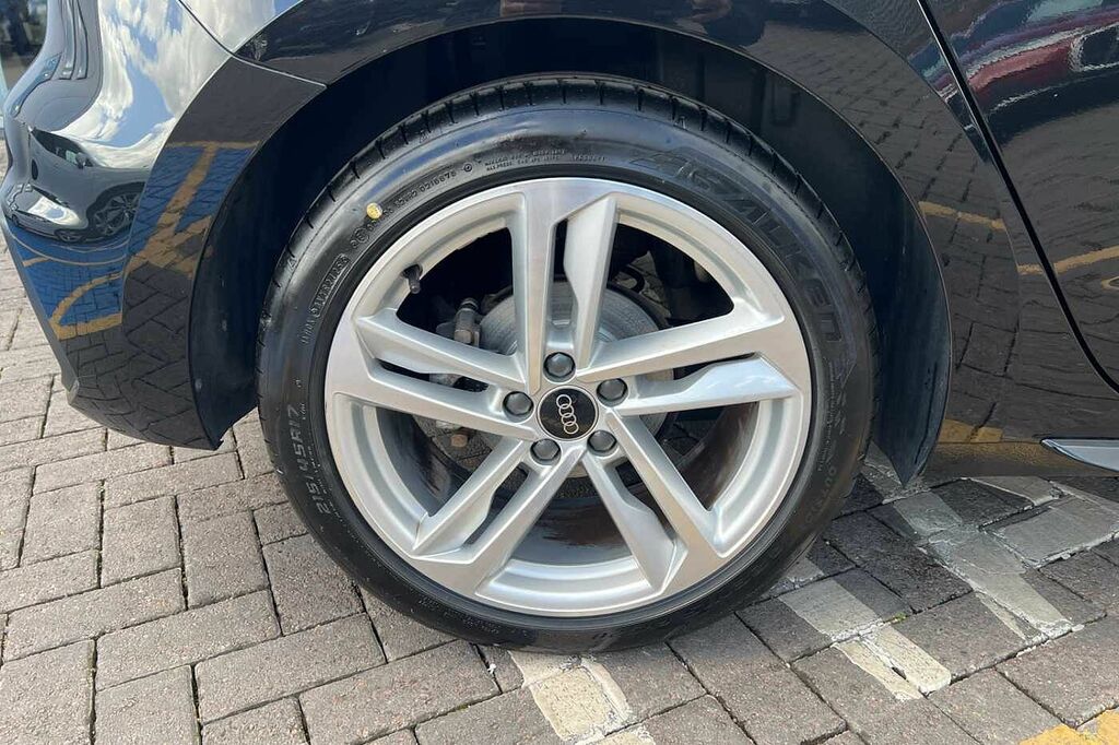 Audi A1 S Line 35 Tfsi 150 Ps S Tronic Black #5