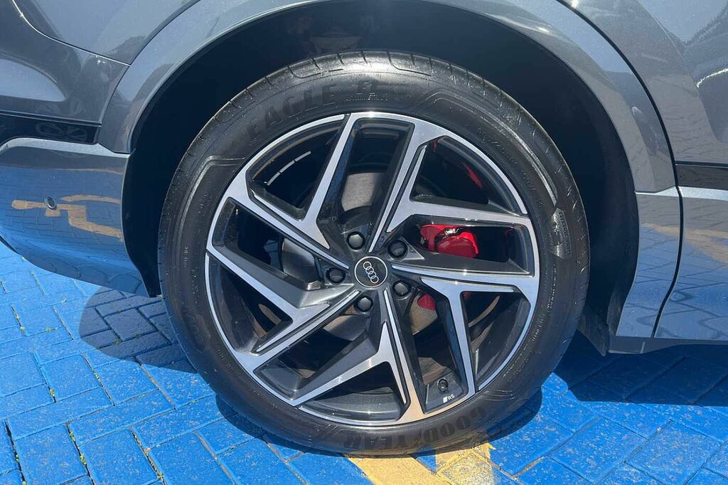 Audi Q6 E-Tron Q6 Suv Edition 1 E-tron Quattro 285,00 Kw LM25ZWC  #5