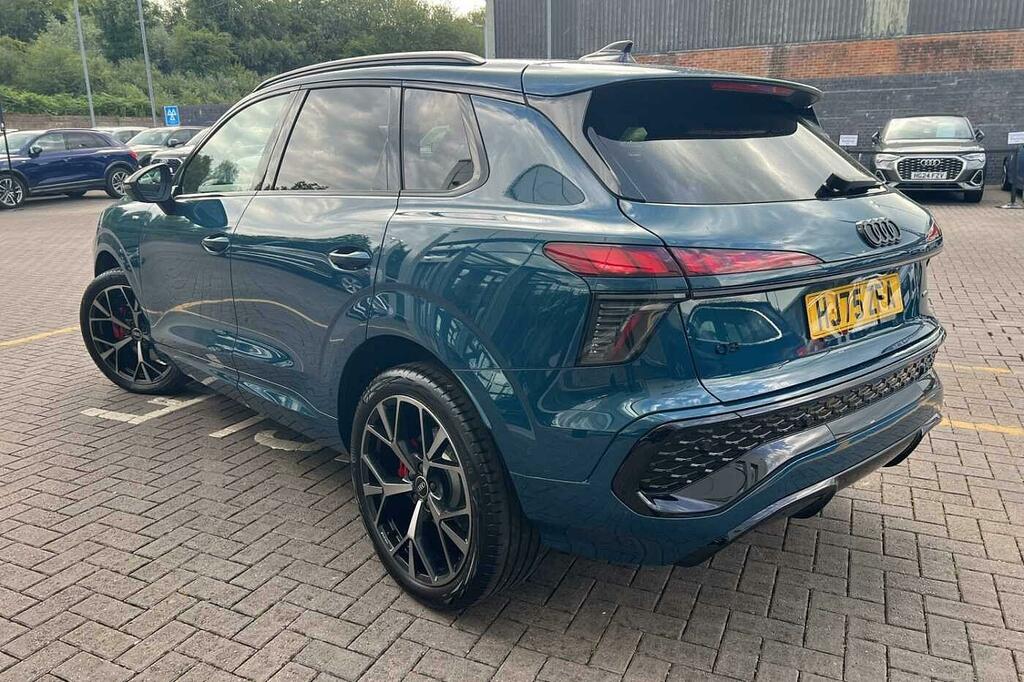 Audi Q3 Suv Edition 1 Tfsi Quattro 265 Ps S Tronic HJ75ZFA #3