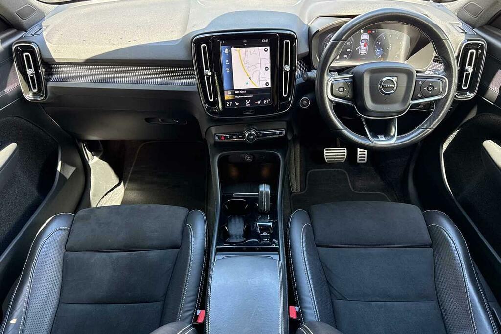 Volvo XC40 1.5 T3 163 R Design Pro Geartronic Blue #4
