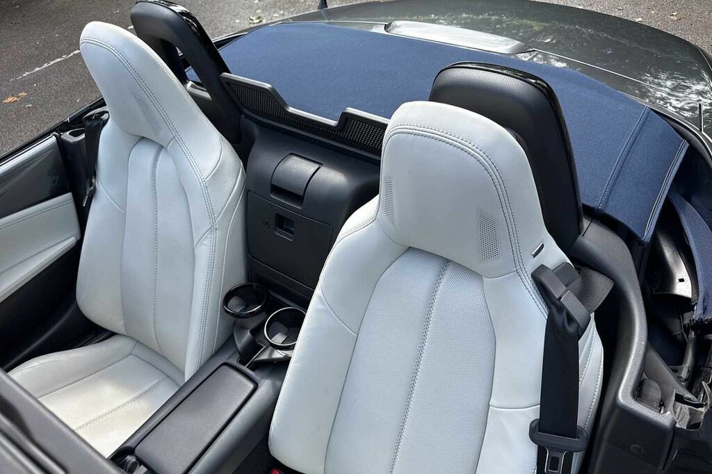 Mazda MX-5 Mx-5 1.5 132 Exclusive-line Convertible Red #8