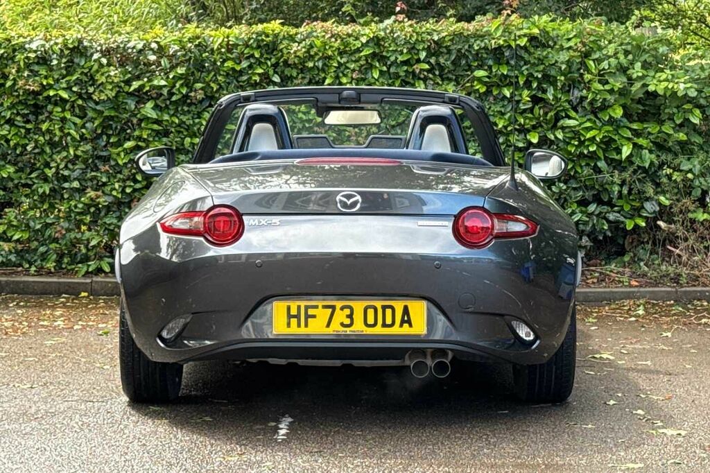 Mazda MX-5 Mx-5 1.5 132 Exclusive-line Convertible Red #7