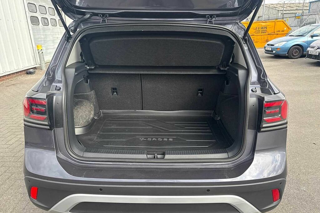 Volkswagen T-Cross 1.0 Tsi 115 R-line Dsg Black #10